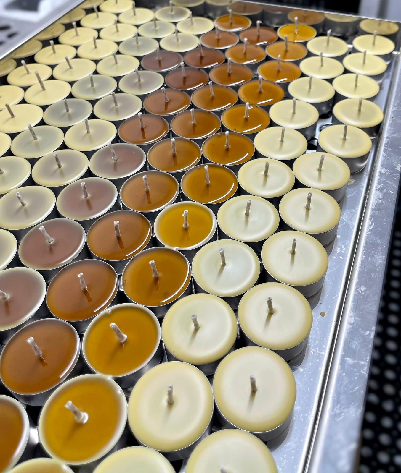 Świeca tealight z wosku pszczelego