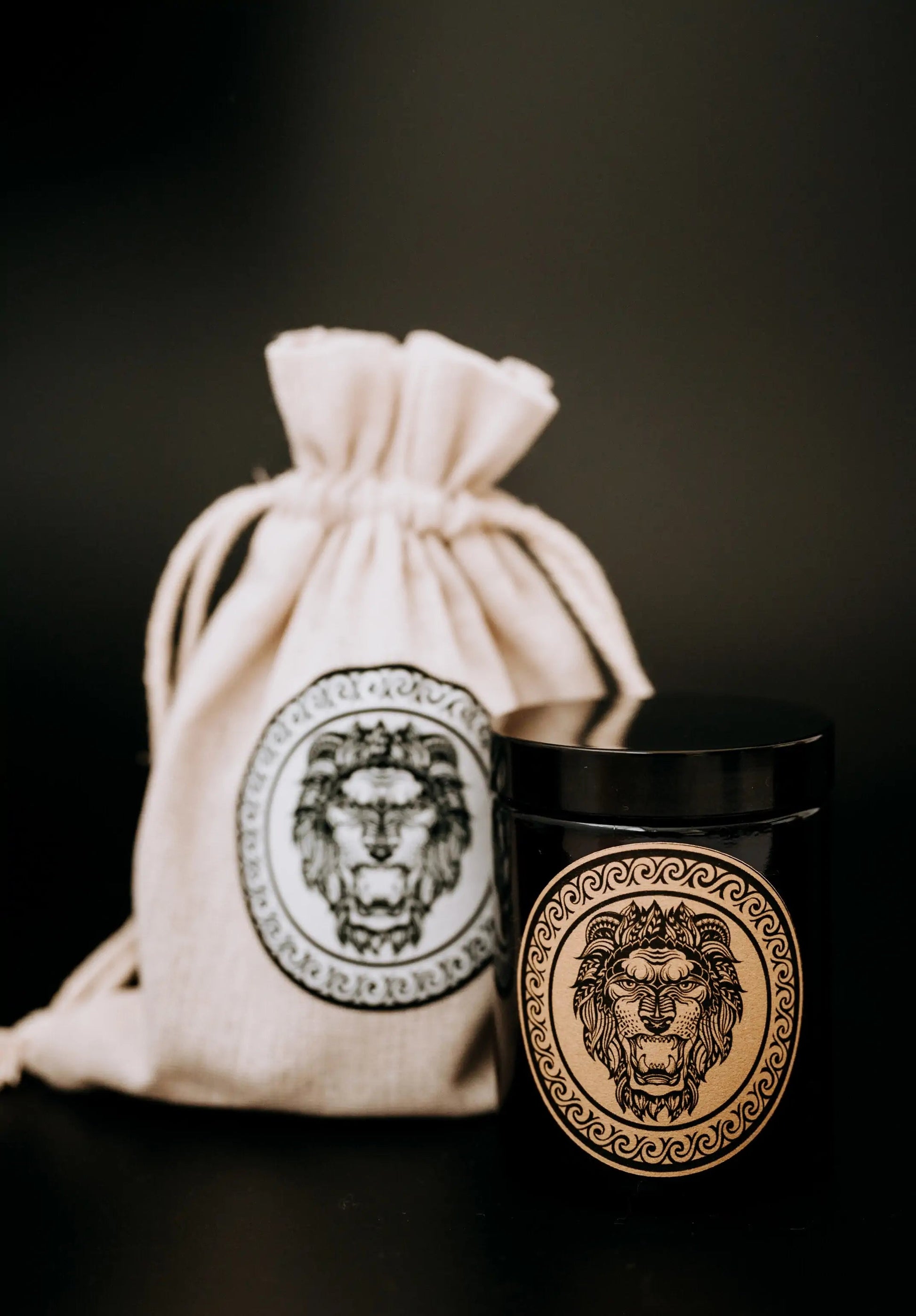 Świeca znak zodiaku z wosku pszczelego w woreczku Apimel