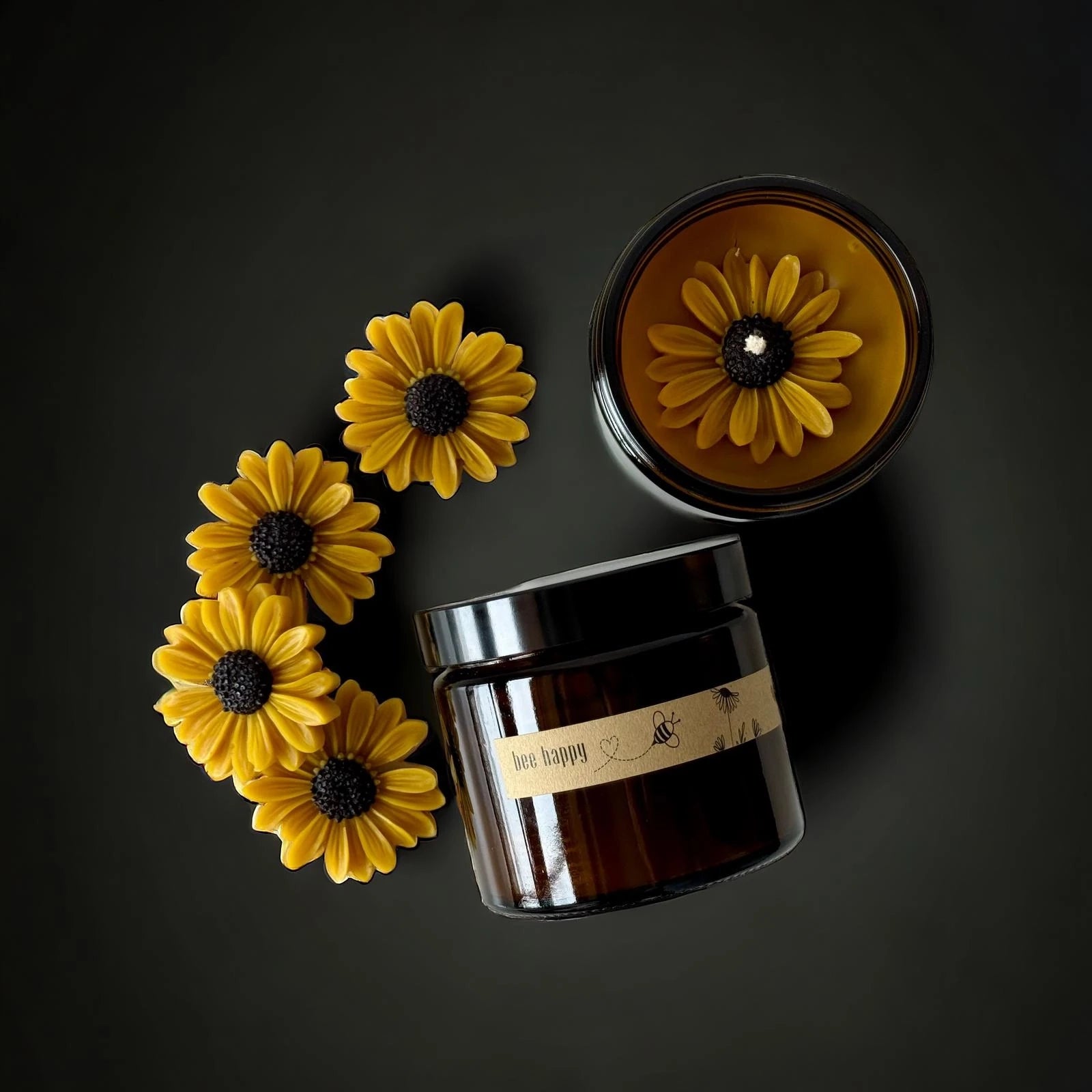 Świeca z wosku pszczelego ozdobna w słoneczniki w szkle