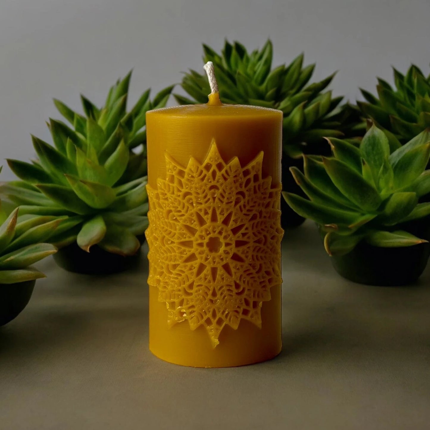 Świece z wosku pszczelego ozdobna mandala