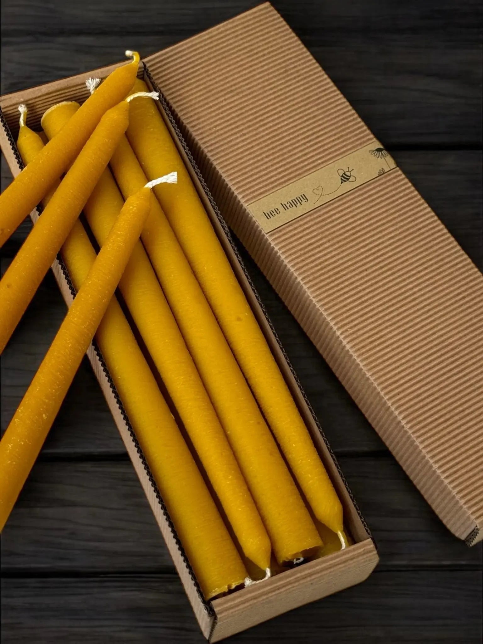 Świeca z wosku pszczelego świeca prosta pudełko Apimel