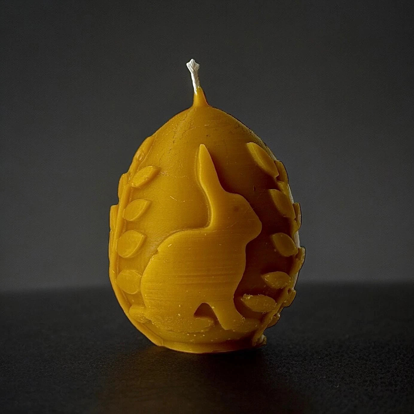 Świece wielkanocne z naturalnego wosku pszczelego - Jajko z zajączkiem