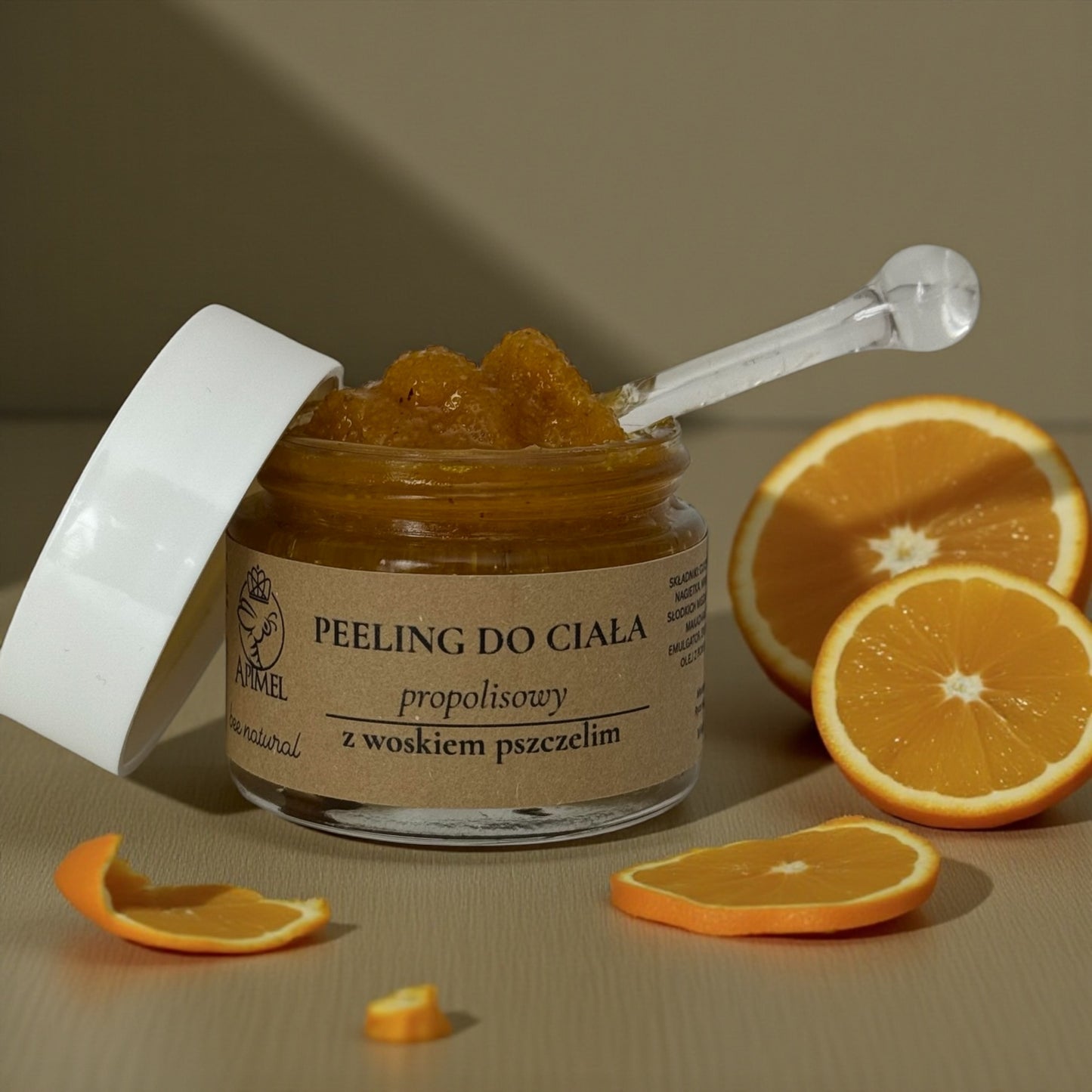 peeling do ciała propolisowy z woskiem pszczelim Apimel z olejkiem pomarańczowym