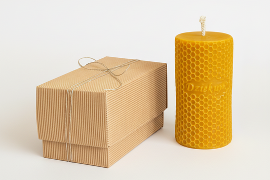 Świeca z wosku pszczelego z napisem dziękuję prezent dekoracyjny