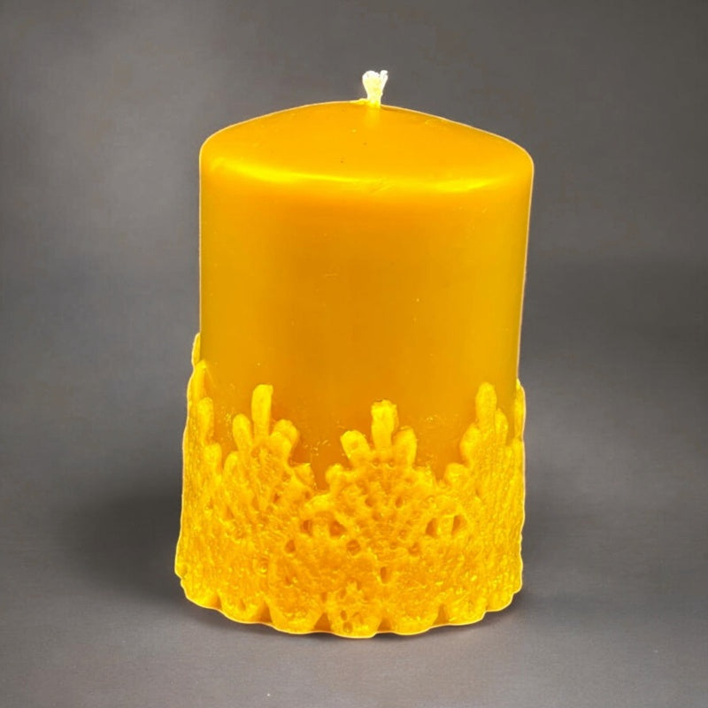 Bougies de Pâques en cire d'abeille naturelle - Cylindre avec dentelle