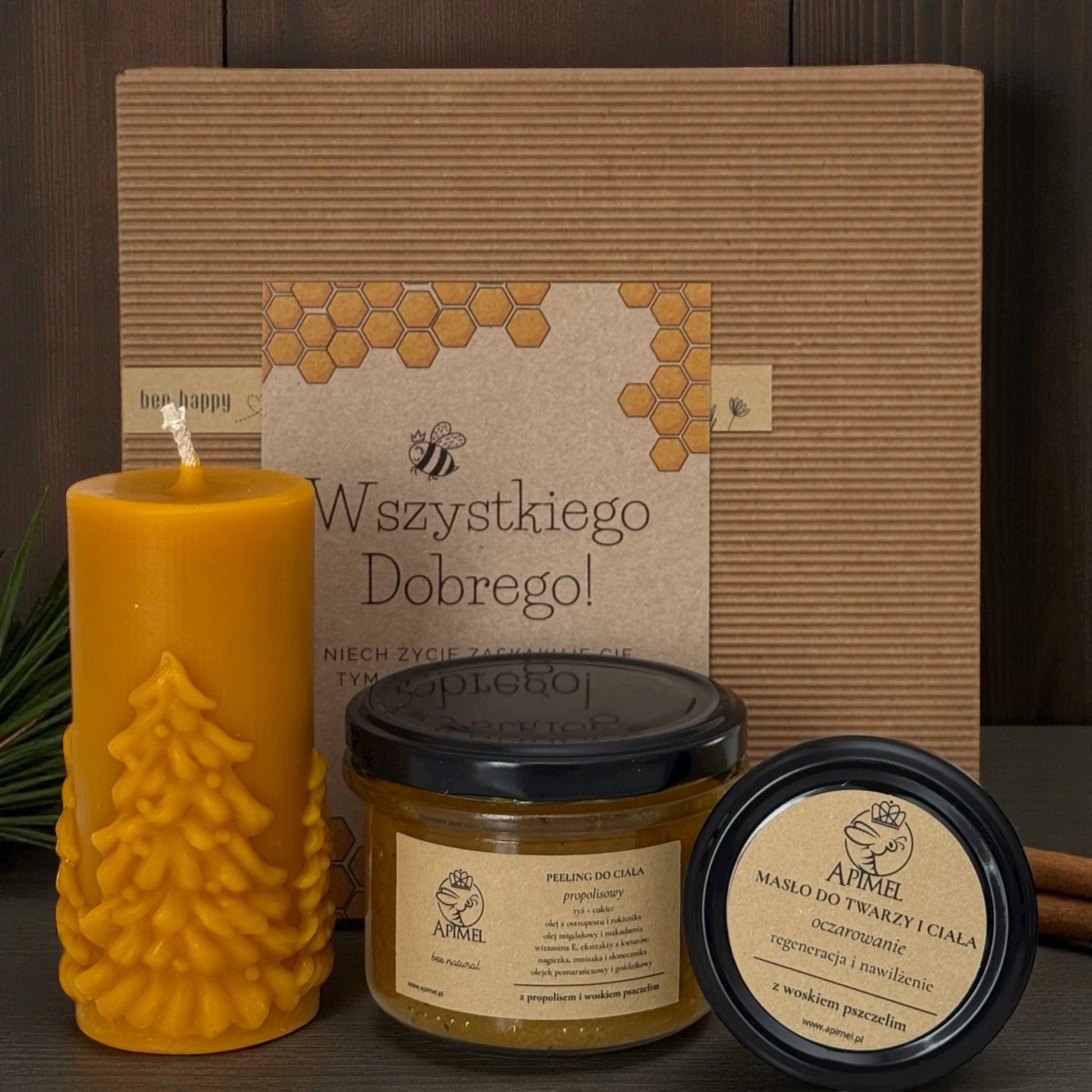 Naturalny zestaw prezentowy Apimel z woskiem pszczelim świeca peeling i masło do twarzy i ciała